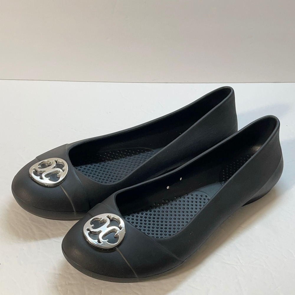 Crocs Womens Flats 9 Black Gianna Silver Medallion Comfort Ballet Shoes